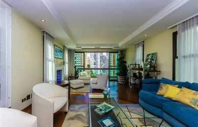 Imagem: O apartamento possui 5 Dormitórios, 5 Banheiros, 3 Vagas na