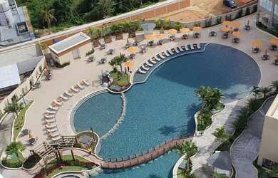 Imagem: O apartamento possui 1 Dormitório, 1 Banheiro, 1 Vaga na garagem