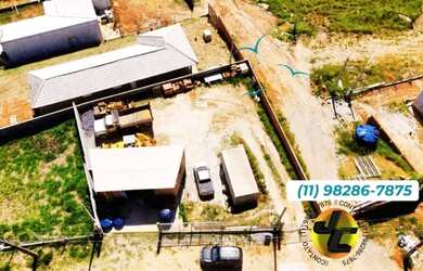 Imagem: O terreno possui 600m² de Área e está localizado em Paruru