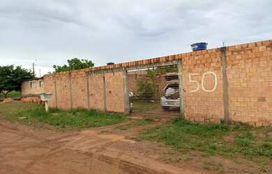 Imagem 1: Casa. 3 Vagas na garageme2 Dormitórios