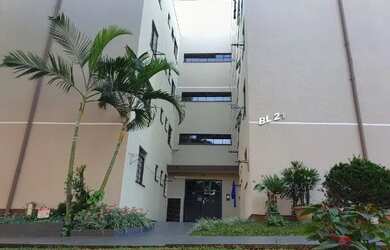 Imagem: O apartamento possui 3 Dormitórios, 1 Banheiro, 1 Vaga na garagem