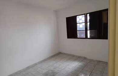 Imagem: O apartamento possui 2 Dormitórios, 1 Banheiro, 69m² de Área