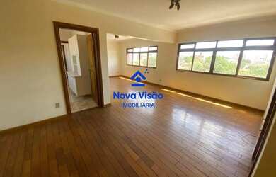 Imagem: O apartamento possui 4 Dormitórios, 4 Banheiros, 1 Vaga na