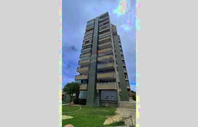 Imagem 2: VENDO - OPORTUNIDADE - APARTAMENTO REFORMADO - 150 MTS - BEIRA MAR - 03...