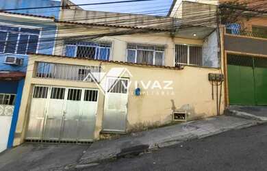 Imagem: A casa possui 1 Dormitório, 1 Banheiro e está localizado