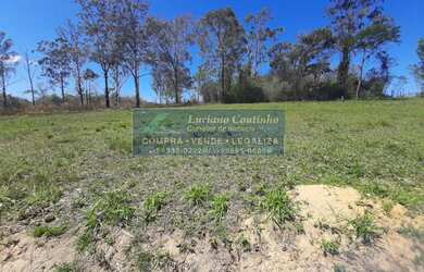 Imagem: O terreno possui 318m² de Área e está localizado em Araruama