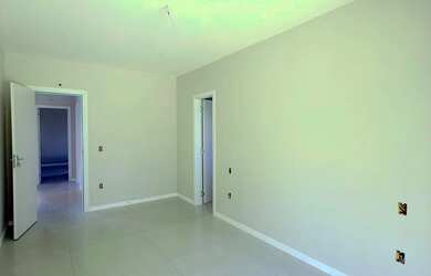 Imagem 14: Casa 3/4 uma suíte master Piscina exclusiva em Abrantes