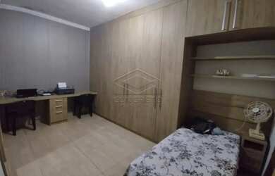 Imagem 15: Casa Padrão em Jaú. Piscina, 12m² de Área, 2 Vagas na garageme2 Dormitórios