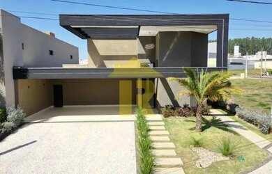 Imagem: A casa em condomínio possui 4 Dormitórios, 5 Banheiros, 5