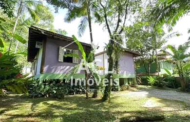 Imagem: A casa possui 2 Dormitórios, 4 Banheiros, 4 Vagas na garagem