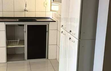 Imagem: O apartamento possui 2 Dormitórios, 1 Banheiro e está localizado