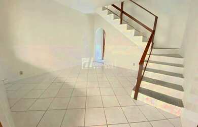 Imagem: A casa possui 2 Dormitórios, 1 Banheiro, 1 Vaga na garagem