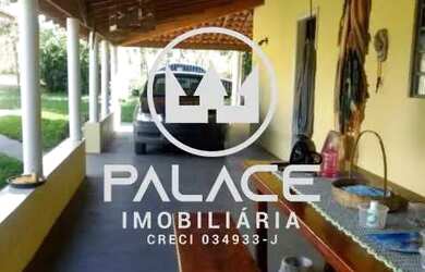 Imagem: A fazenda possui 155m² de Área e está localizado em Anhumas