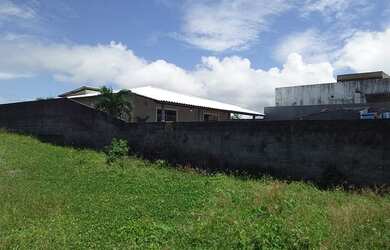 Imagem: O terreno possui 513m² de Área e está localizado em Paripe