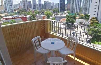 Imagem: O apartamento possui 3 Dormitórios, 1 Banheiro, 1 Vaga na garagem