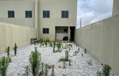 Imagem: A casa possui 3 Dormitórios, 2 Banheiros, 3 Vagas na garagem