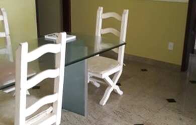 Imagem 3: J. IMOVEIS VENDE otimo apart 4/4 Rio Vermelho Piscina garagens.$370.000,00