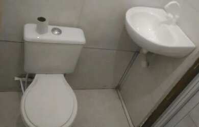 Imagem 2: Aluga-se casa na Ur 10. 1 Banheiroe2 Dormitórios