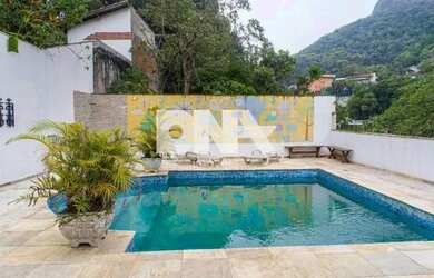 Imagem 4: Casa de rua Triplex / Residencial / Gávea