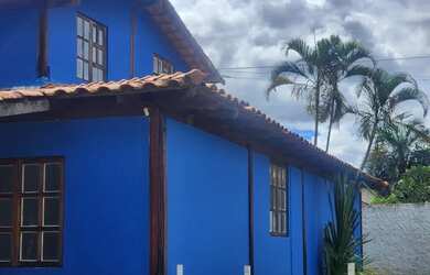 Imagem: A casa em condomínio possui 4 Dormitórios, 3 Banheiros, 2