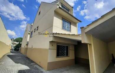 Imagem: A casa em condomínio possui 3 Dormitórios, 1 Banheiro, 1 Vaga