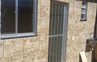 Imagem: A casa possui 1 Banheiro e está localizado em Campo Grande