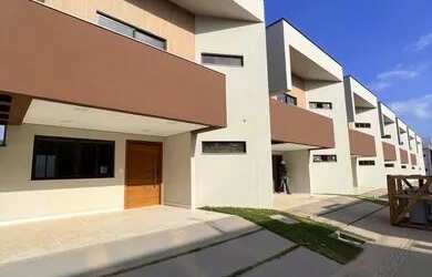 Imagem: A casa em condomínio possui 3 Dormitórios, 2 Banheiros, 2