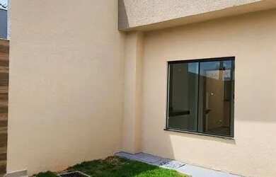 Imagem: A casa possui 2 Dormitórios, 1 Banheiro, 1 Vaga na garagem