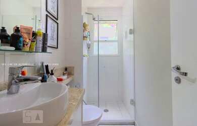 Imagem 6: Apartamento Padrão para Venda em Jardim Tupanci Barueri-SP