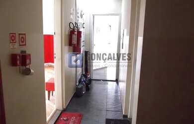 Imagem: O depósito possui 86m² de Área e está localizado em Santa