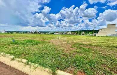 Imagem: O terreno possui 259m² de Área e está localizado em Jardins