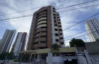 Imagem: O apartamento possui 3 Dormitórios, 5 Banheiros, 2 Vagas na