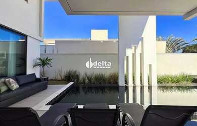 Imagem 4: Casa no condomínio BOSQUE KARAIBA disponível para venda em Uberlândia-MG