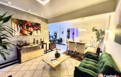 Imagem: O apartamento possui 3 Dormitórios, 3 Banheiros, 2 Vagas na