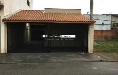 Imagem: A casa possui 3 Dormitórios, 1 Banheiro, 4 Vagas na garagem