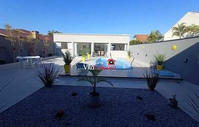 Imagem 3: Casa com 2 suítes e piscina em Matinhos PR