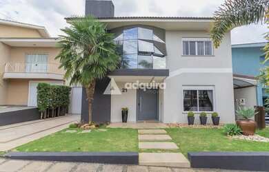 Imagem: A casa em condomínio possui 4 Dormitórios, 4 Banheiros, 2