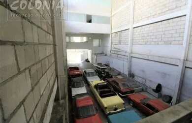 Imagem: O depósito possui 400m² de Área e está localizado em Vila