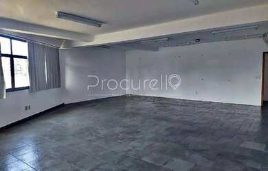 Imagem: O depósito possui 5 Vagas na garagem, 2.000m² de Área e