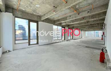 Imagem: O depósito para alugar possui 5 Vagas na garagem, 592m² de