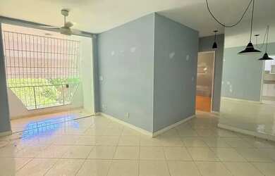 Imagem: O apartamento possui 2 Dormitórios, 2 Banheiros, 1 Vaga na