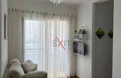 Imagem: O apartamento possui 3 Dormitórios, 1 Banheiro, 1 Vaga na garagem