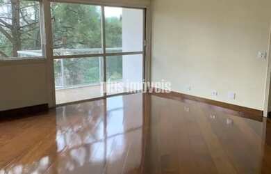 Imagem: O apartamento possui 4 Dormitórios, 3 Banheiros, 2 Vagas na