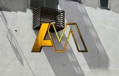 Imagem: O depósito possui 2 Vagas na garagem e 240m² de Área e está