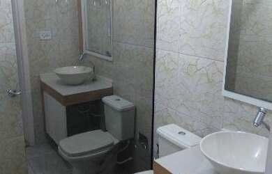 Imagem: A casa possui 3 Dormitórios, 2 Vagas na garagem e está localizado