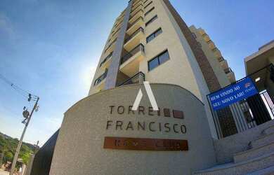 Imagem: O apartamento possui 2 Dormitórios, 1 Banheiro, 2 Vagas na