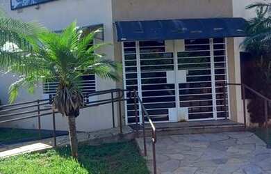 Imagem: O depósito possui 2 Vagas na garagem, 10m² de Área e está