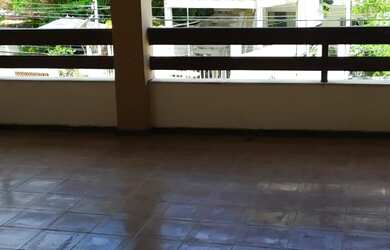 Imagem 6: Casa grande oportunidade. Churrasqueira, Varanda, 5 Vagas na garageme5...