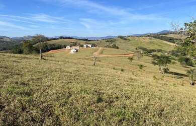 Imagem 16: Lote/Terreno para venda possui 1000 metros quadrados
