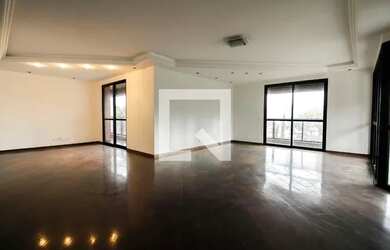 Imagem: O apartamento possui 5 Dormitórios, 5 Banheiros, 4 Vagas na